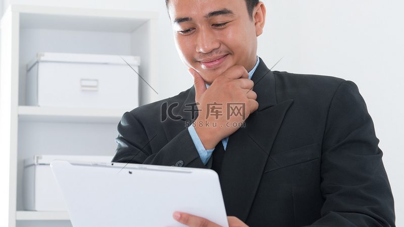 全包价格通常包括以下服务：