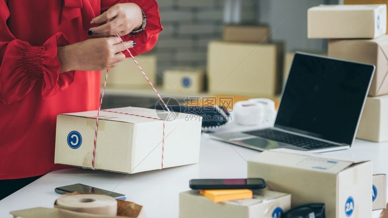 Shopify建站：技术门槛高吗？揭秘建站背后的真相
